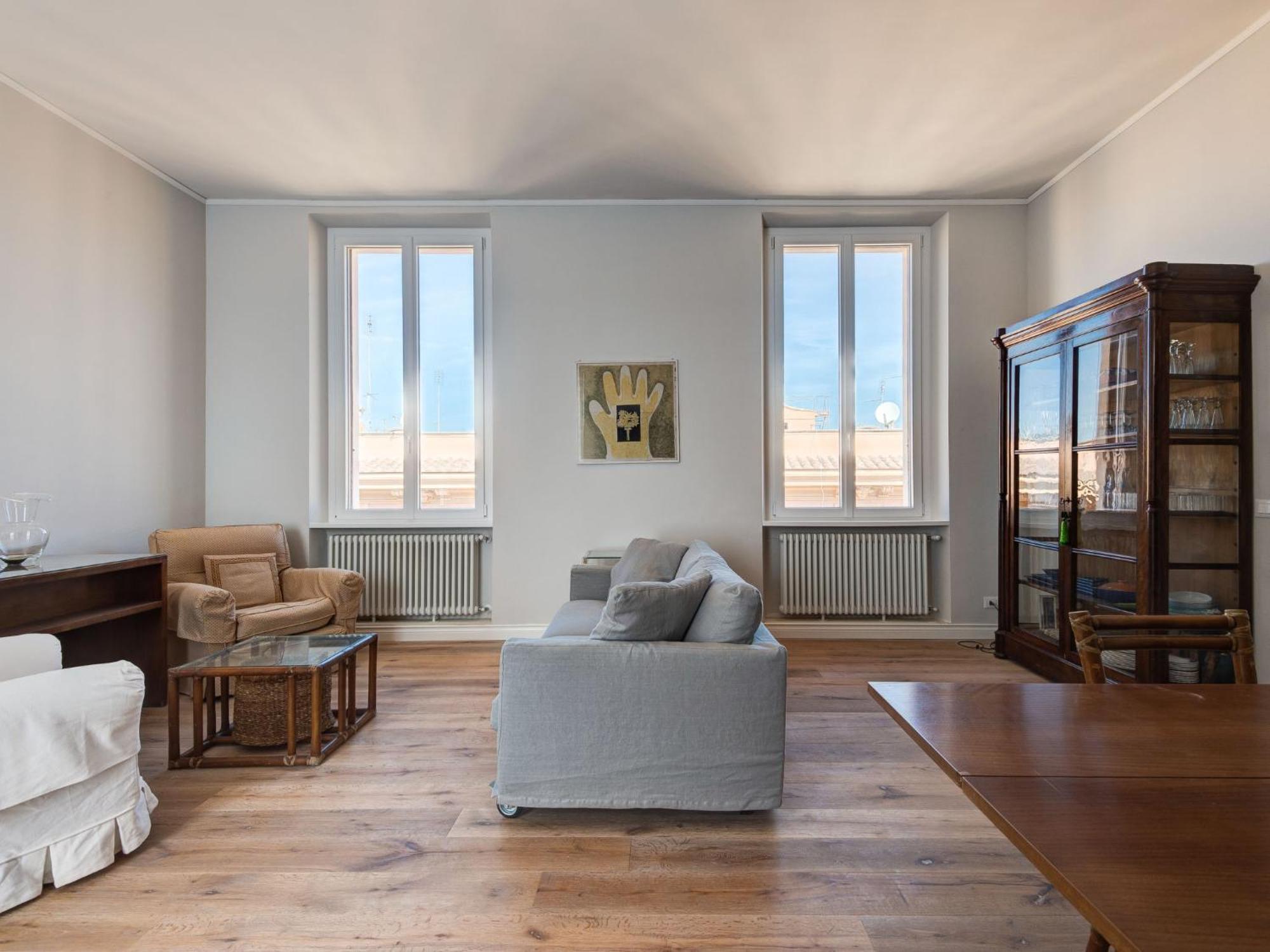 Luminosa Vittoria By Interhome Rom